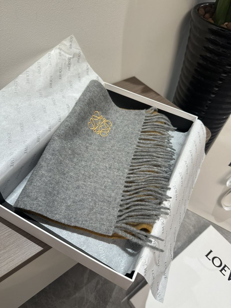 Loewe Scarf